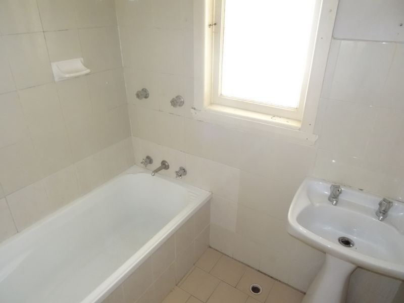 20 Karabar Street, Fairfield Heights NSW 2165