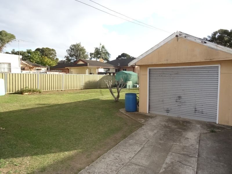 20 & 22 Oxford Street, Smithfield NSW 2164