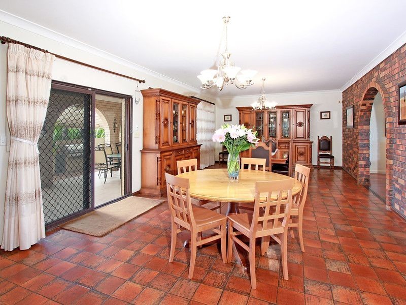 92 King Road, Fairfield West NSW 2165