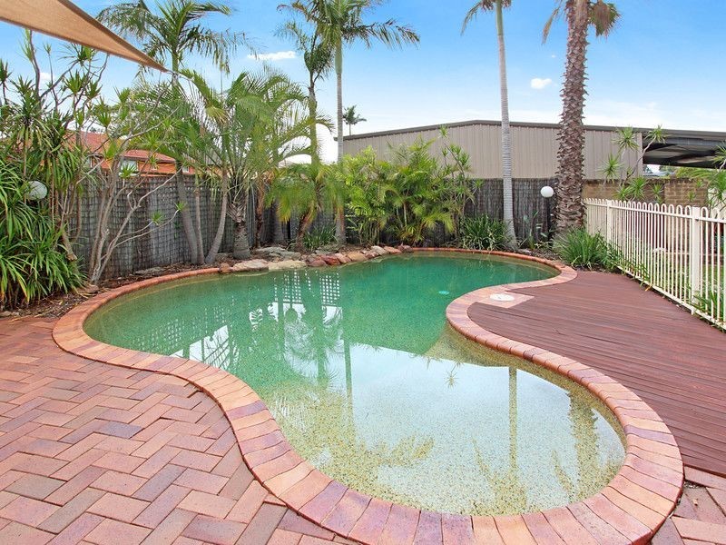 92 King Road, Fairfield West NSW 2165