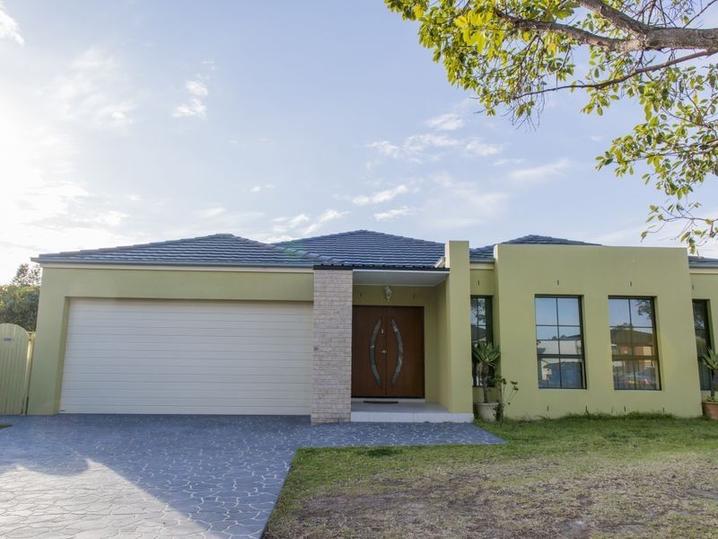 4 Aberdeen Street, Bossley Park NSW 2176