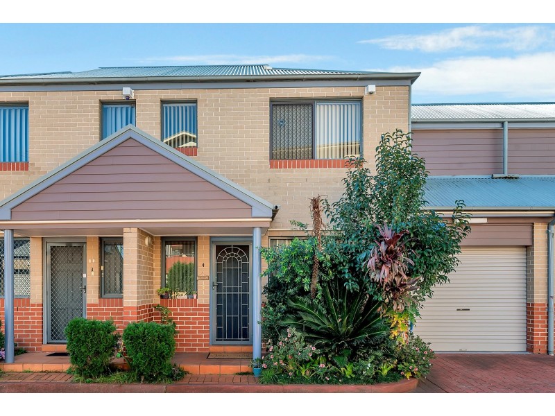 4/10-12 Fairlight Avenue, Fairfield NSW 2165