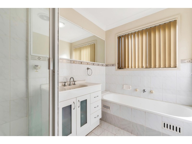 4/10-12 Fairlight Avenue, Fairfield NSW 2165