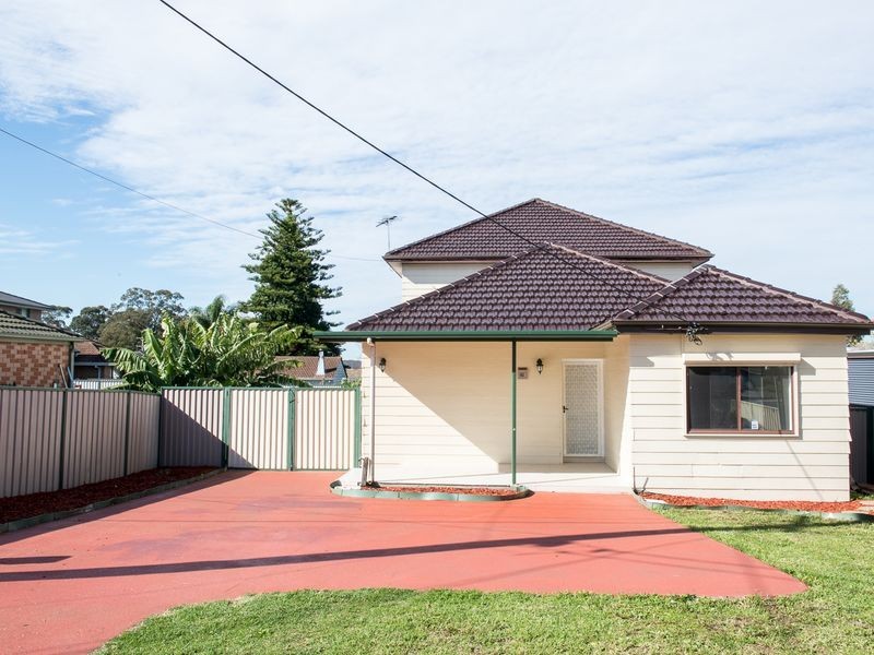 42 Eustace Street, Fairfield Heights NSW 2165