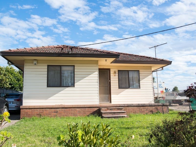 80 82 & 84 Gipps Street, Smithfield NSW 2164