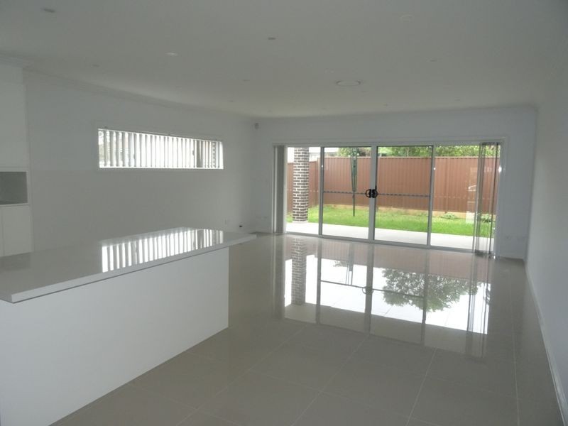 86 Evans Street, Fairfield Heights NSW 2165