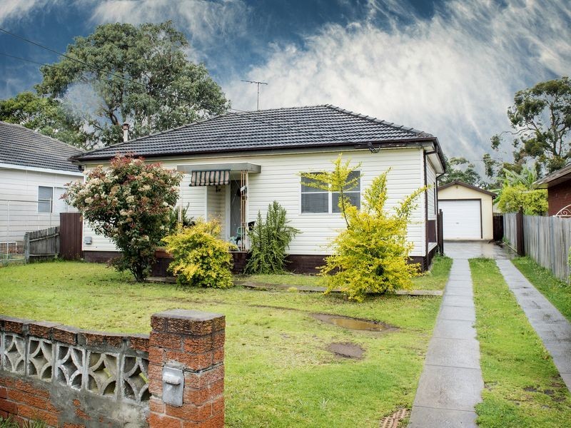 141 Brenan Street, Smithfield NSW 2164