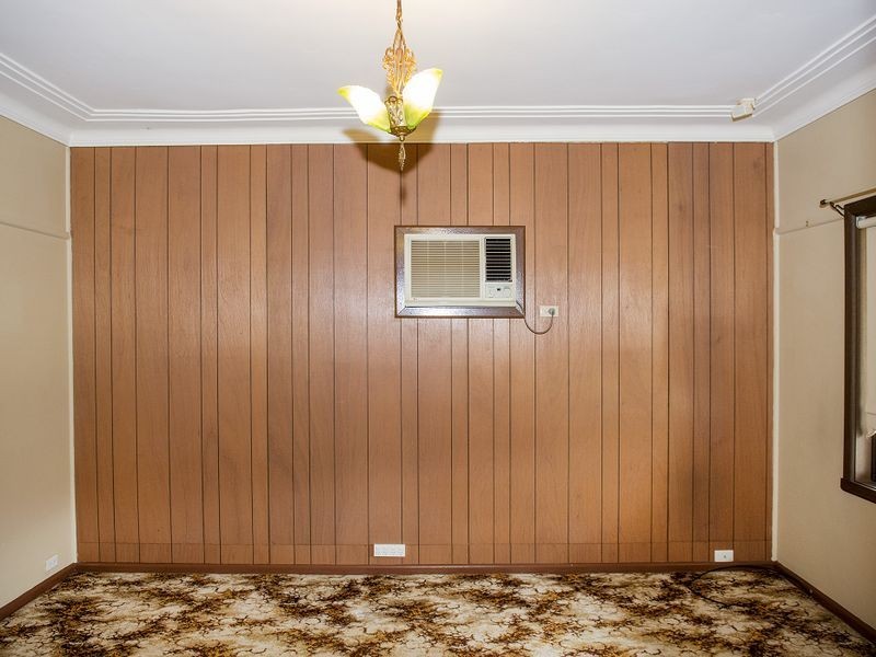 34 Hubert Street, Fairfield NSW 2165