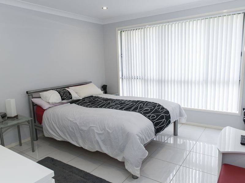 37 Agostini Cct, Oran Park NSW 2570