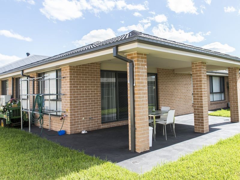 37 Agostini Cct, Oran Park NSW 2570