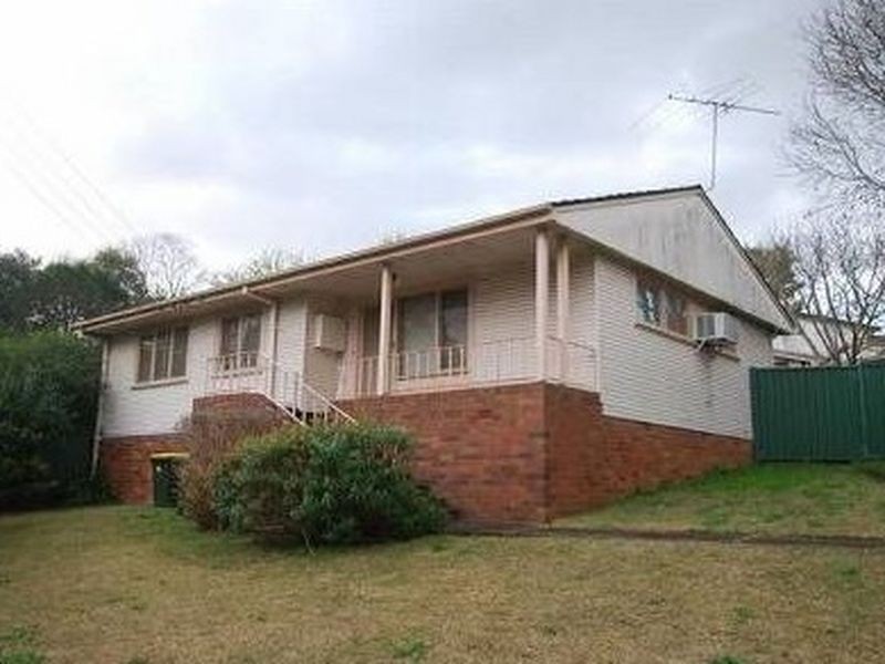 15 Devon Place, Busby NSW 2168