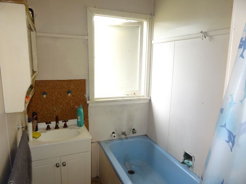 5 Eleventh Avenue, Austral NSW 2179
