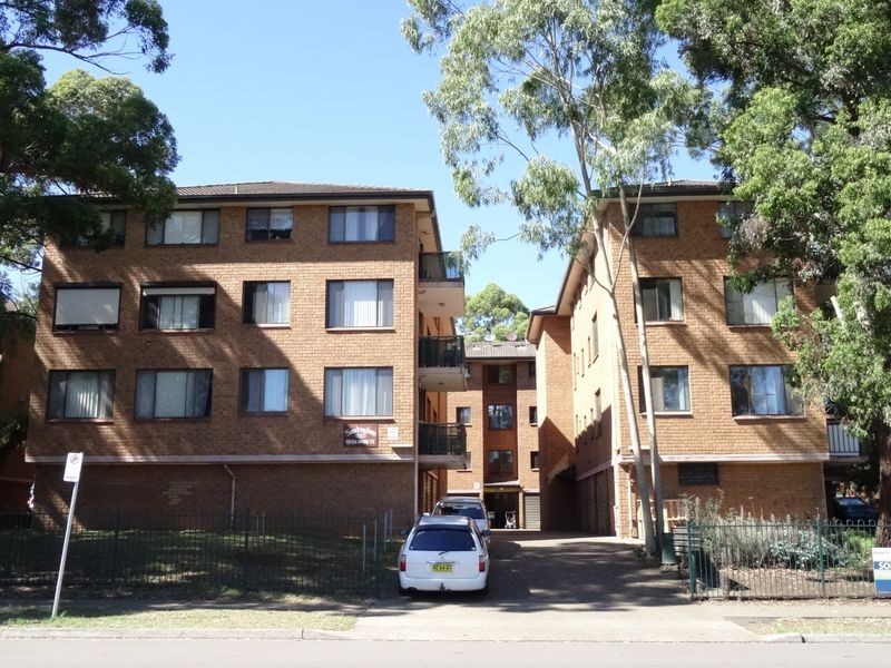 30/132 Moore Street, Liverpool NSW 2170