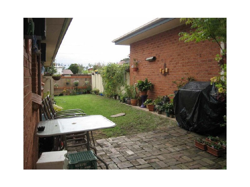 Fairfield West NSW 2165