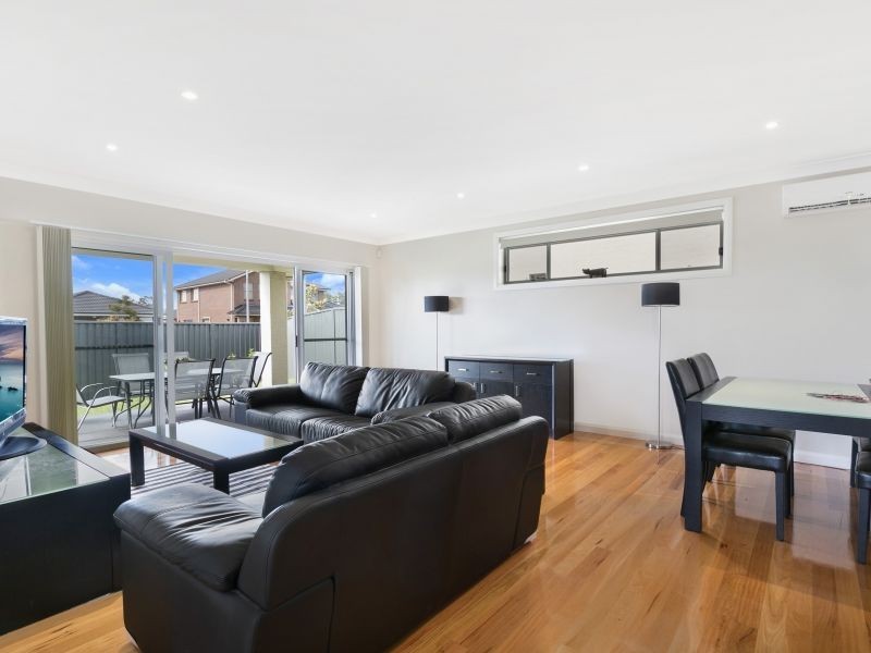 27 Donovan Boulevard, Gregory Hills NSW 2557
