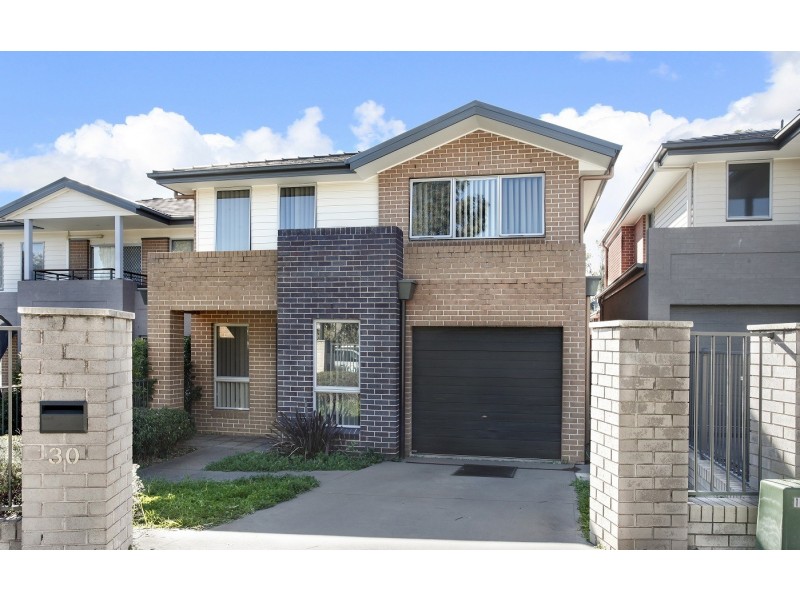 30 Reeves Crescent, Bonnyrigg NSW 2177