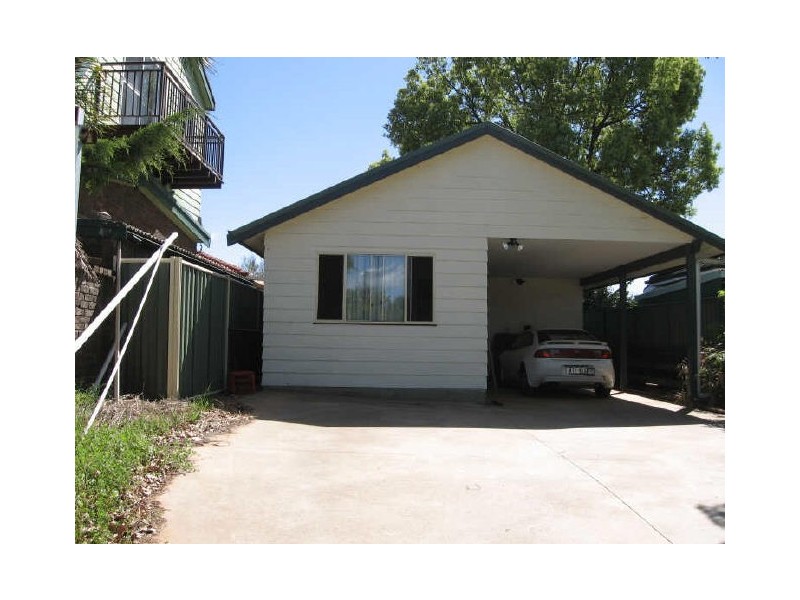 Fairfield West NSW 2165