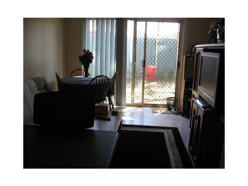 Fairfield West NSW 2165