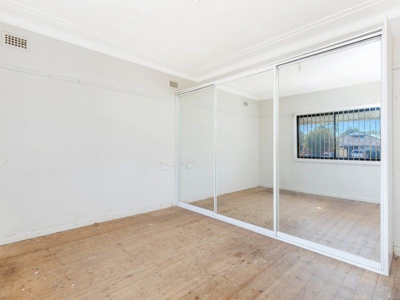 14 Churchill Street, Fairfield NSW 2165