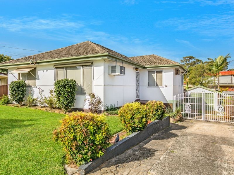 87 King Road, Fairfield West NSW 2165