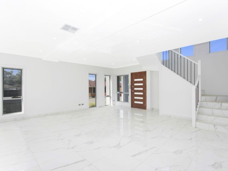 130 Oxford Street, Smithfield NSW 2164