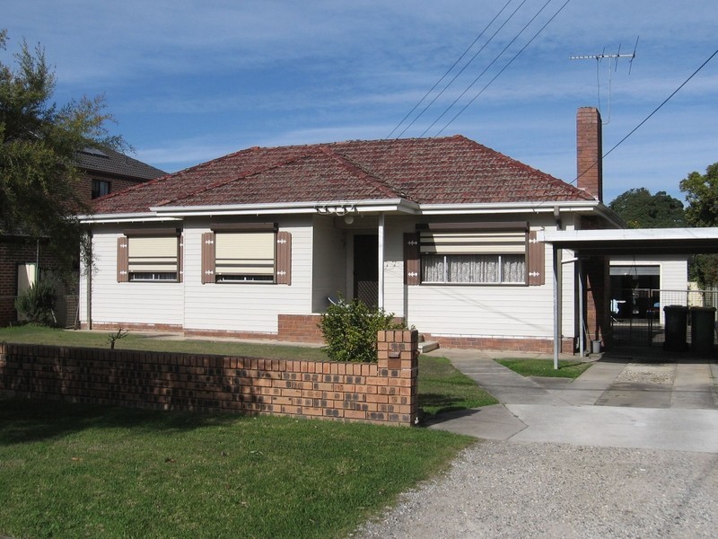 Fairfield NSW 2165