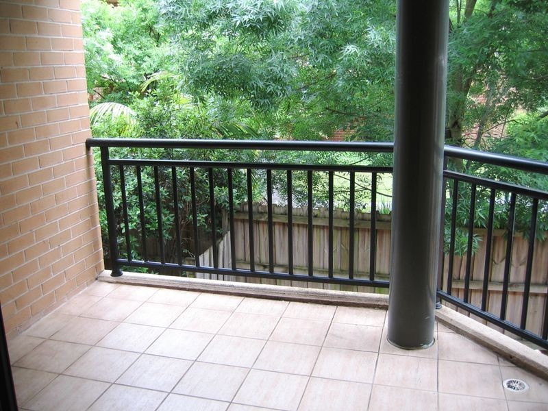 10/2 Pacific Highway, Roseville NSW 2069