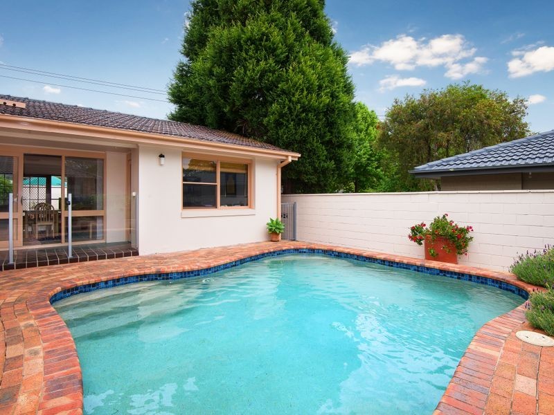 1 Camira Close, Belrose NSW 2085