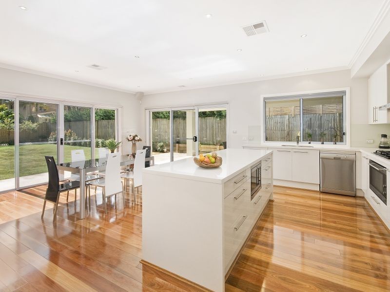 19 Richard Road, St Ives NSW 2075