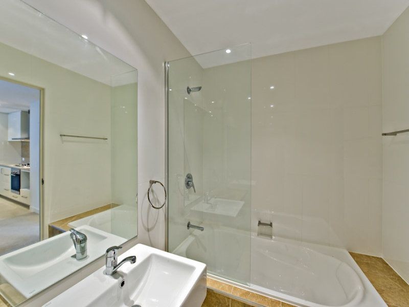 C401/2 Eulbertie Ave, Warrawee NSW 2074