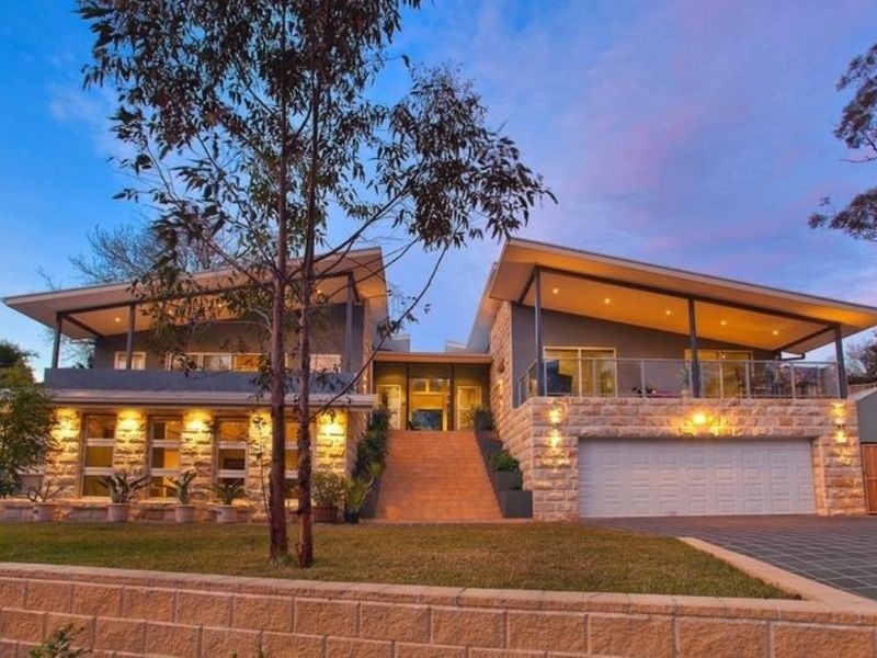 2 Brecks Way, Pennant Hills NSW 2120