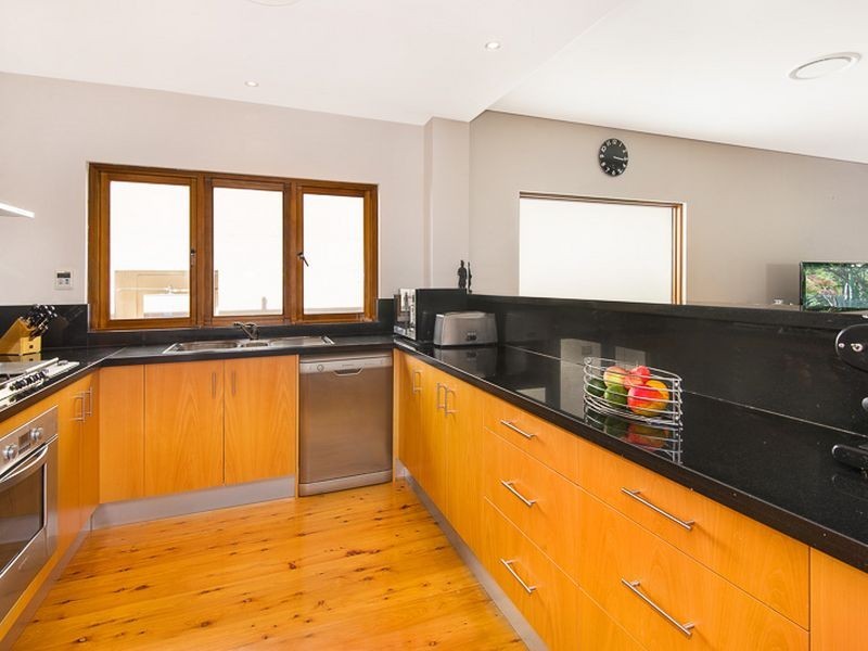 124 Provincial Road, Lindfield NSW 2070