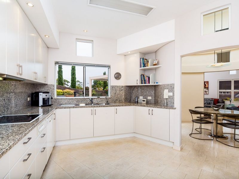 6 The Cloisters, St Ives NSW 2075