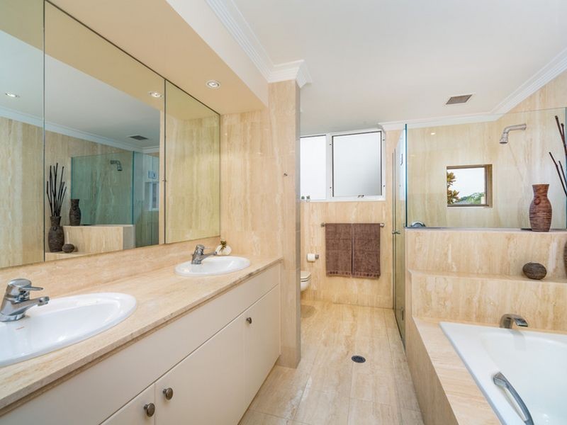 6 The Cloisters, St Ives NSW 2075