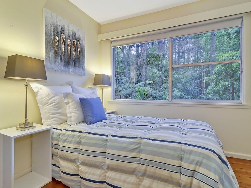 11 Leeds Place, Turramurra NSW 2074