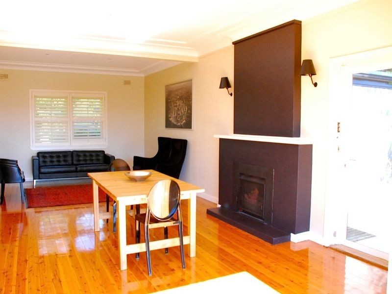 24 Canberra Cr, East Lindfield NSW 2070