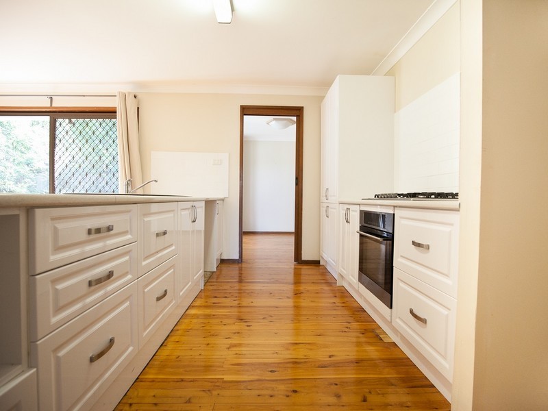 3 Garatte Ave, South Turramurra NSW 2074