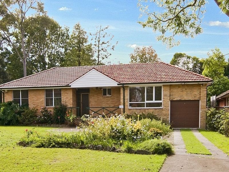 15 Anembo Crescent, Killara NSW 2071