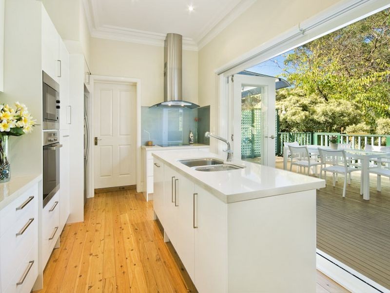 30 Abingdon Road, Roseville NSW 2069