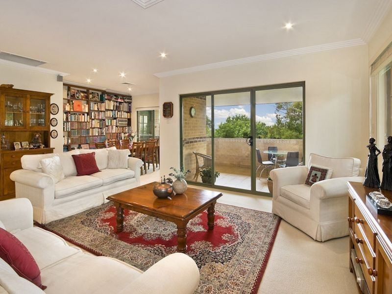 2/1028 Pacific Highway, Pymble NSW 2073