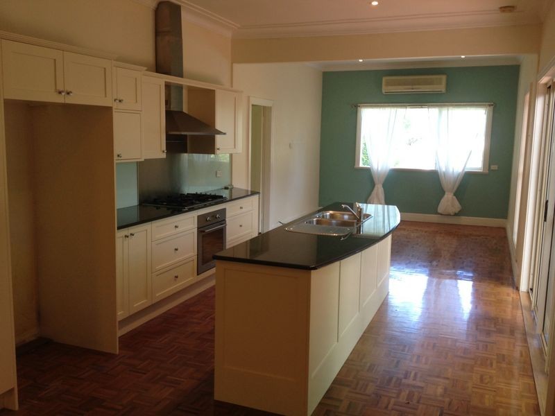 11 Hobart Avenue, Lindfield NSW 2070