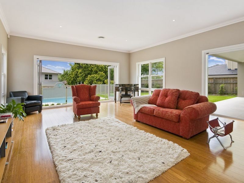 8 The Crest, Killara NSW 2071