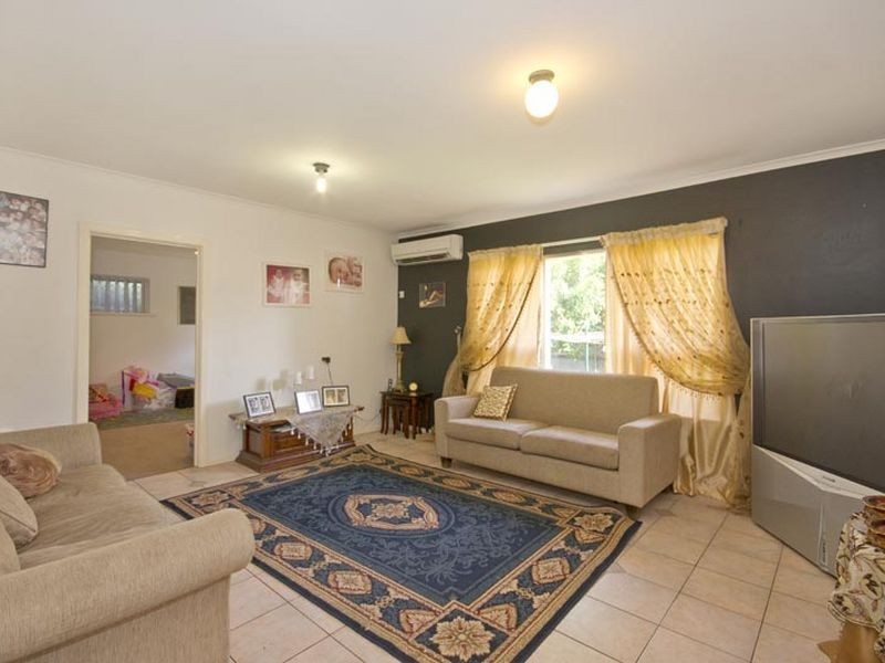 21 Vulcan Avenue, Modbury Heights SA 5092