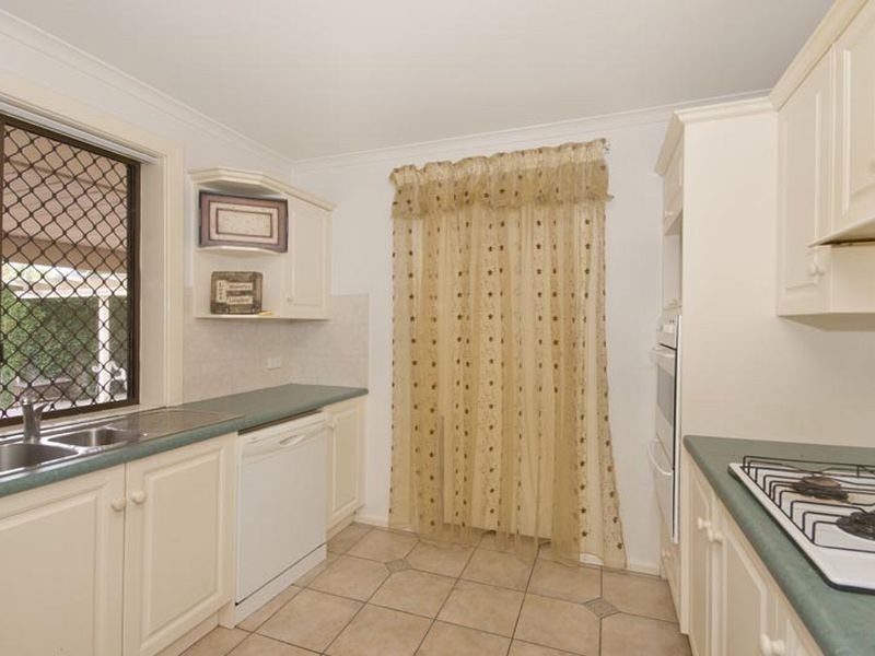 21 Vulcan Avenue, Modbury Heights SA 5092