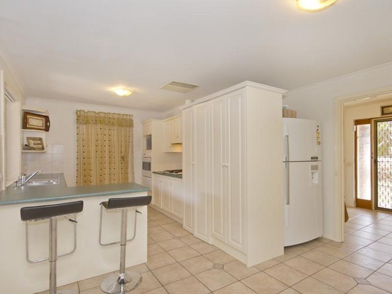 21 Vulcan Avenue, Modbury Heights SA 5092