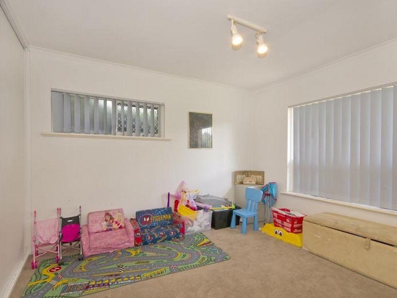 21 Vulcan Avenue, Modbury Heights SA 5092