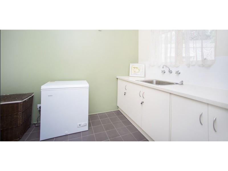 7 Butler Crescent, Banksia Park SA 5091