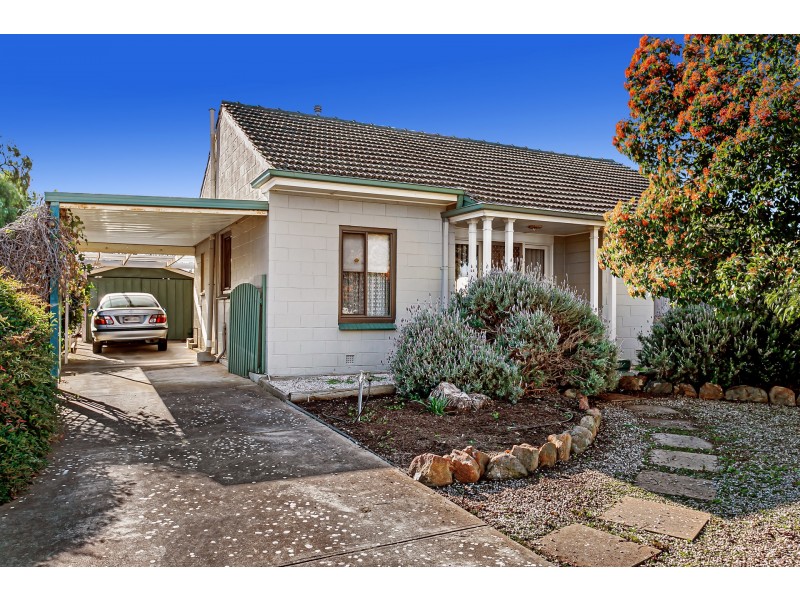 18 Vinall Street, Dover Gardens SA 5048