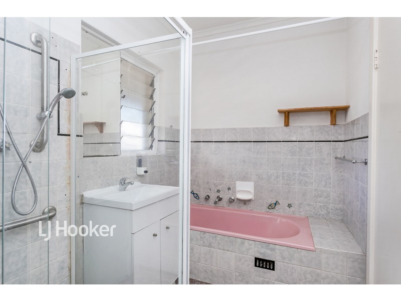 2 Perry Place, Renown Park SA 5008