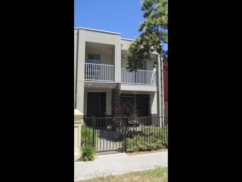 43 Fleming Crescent, Mansfield Park SA 5012